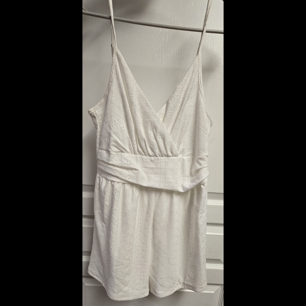 SHEIN White Textured Romper